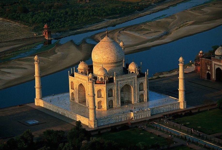 taj